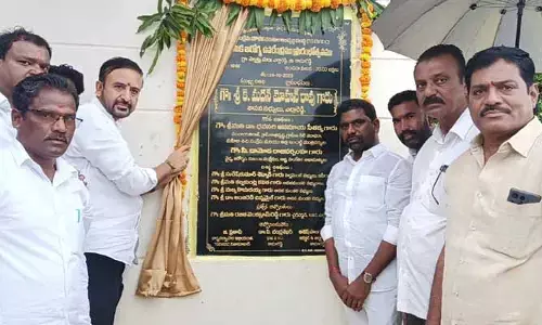 గ్రామీణ ప్రాంత ప్రజలు ఆరోగ్య ఉప కేంద్రం సేవలను వినియోగించుకోవాలి : ఎమ్మెల్యే మదన్ మోహన్ రావు