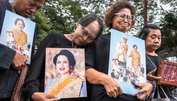 థాయ్లాండ్ మాజీ రాణి సిరికిట్ కన్నుమూత థాయ్లాండ్ మాజీ రాణి సిరికిట్ కన్నుమూత