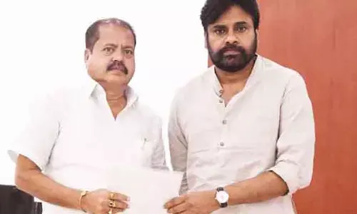 డిప్యూటీ సీఎంకు రూరల్ ఎమ్మెల్యే నానాజీ వినతి పత్రం