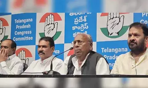 బీసీ రిజర్వేషన్లను 9వ షెడ్యూల్‌లో పెట్టాలి.. కాంగ్రెస్ సీనియర్ నేత వీహెచ్