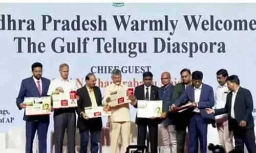 ప్రవాసాంధ్రులకు గుడ్ న్యూస్.. బీమా పథకం ప్రారంభం
