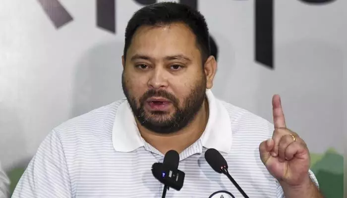 బీజేపీ బీహార్ ను మోసం చేసింది : తేజస్వి యాదవ్ బీజేపీ బీహార్ ను మోసం చేసింది : తేజస్వి యాదవ్