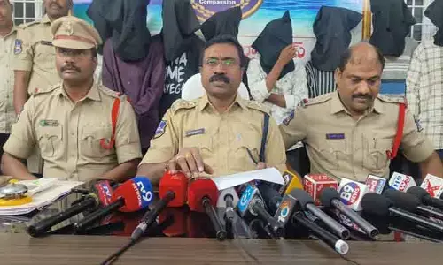 నాగ‌ర్ క‌ర్నూలు జిల్లాలో గంజాయి క‌ల‌క‌లం.. 750 గ్రాములు స్వాధీనం