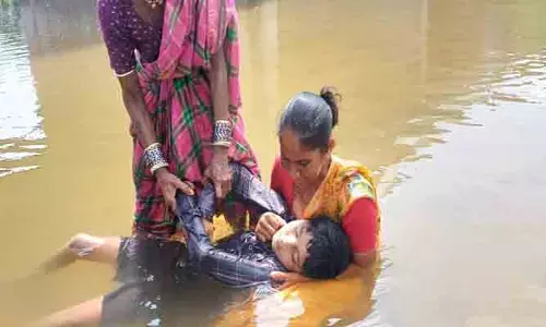ఫిట్స్ తో విద్యార్థి మృతి