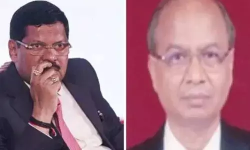 సీజేఐపై బూటు విసిరిన ఘటన.. కోర్టు ధిక్కార చర్యలకు అనుమతించని సుప్రీం ధర్మాసనం