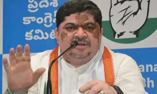 Ponnam: హరీష్ రావు డైవర్షన్ పాలిటిక్స్ బంజెయ్: పొన్నం