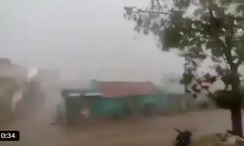 Cyclonic Storm Montha: సముద్రం వద్ద వాతావరణం అల్లకల్లోలం