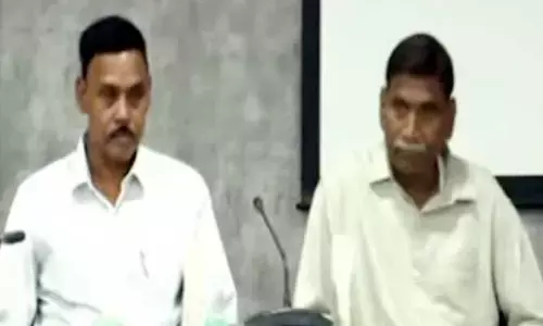 మావోయిస్టు పార్టీకి మరో భారీ ఎదురుదెబ్బ.. కీలక నేత చంద్రన్న లొంగుబాటు