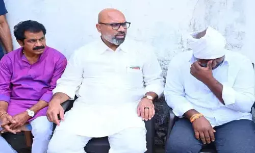లోక రాంరెడ్డి కుటుంబాన్ని ప‌రామ‌ర్శించిన ఎంపీ అర్వింద్