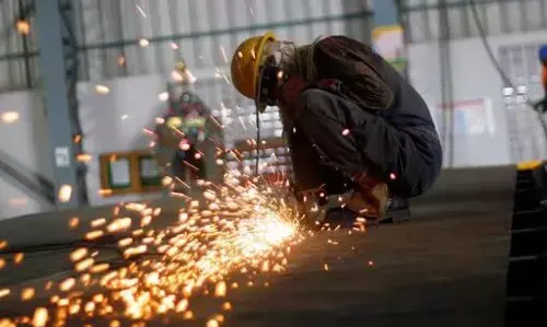 IIP Data: సెప్టెంబర్‌లో ఐఐపీ వృద్ధి 4 శాతం