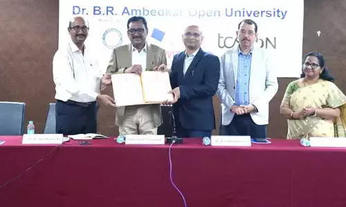 ప్రపంచ స్థాయి సంస్థల్లో ఉద్యోగాల కల్పనే లక్ష్యం : ప్రొఫెసర్ ఘంటా చక్రపాణి వెల్లడి