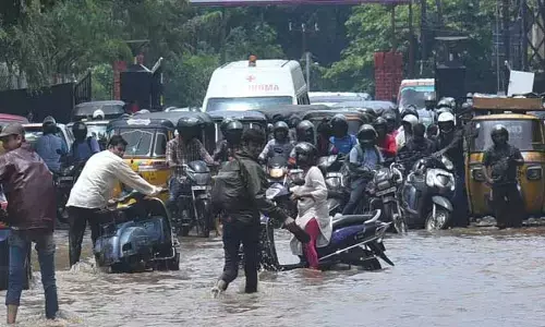 చాదర్‌ఘాట్ వైపు వెళ్తున్నారా? అయితే గంటల తరబడి ట్రాఫిక్‌లో ఇరుక్కోవడం ఖాయం