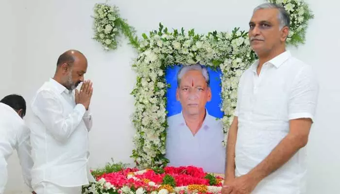 హరీష్ రావు ఇంటికి బండి సంజయ్ హరీష్ రావు ఇంటికి బండి సంజయ్