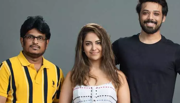 రిలీజ్కు సిద్ధమైన అవికాగోర్ ‘అగ్లీ స్టోరీ’.. రిలీజ్కు సిద్ధమైన అవికాగోర్ ‘అగ్లీ స్టోరీ’..