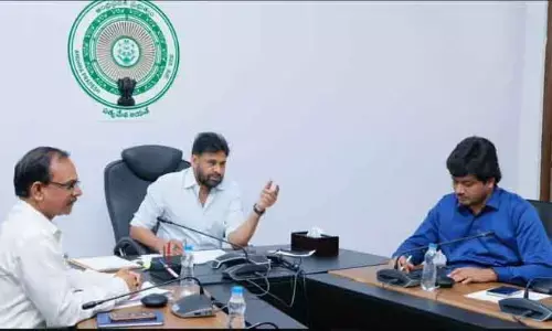 తుఫానుతో నష్టపోయిన వారికి న్యాయం చేయాలి : డిప్యూటీ సీఎం