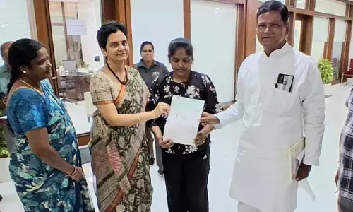 సీఎం ప్రజావాణి ద్వారా యువతి సౌమ్యకు కొత్త జీవితం.. రూ. 9 లక్షల ఆర్థిక సహాయం అందించిన ప్రభుత్వం