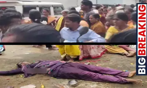 కాశీబుగ్గ వేంకటేశ్వర ఆలయంలో తొక్కిసలాట.. స్పాట్‌లోనే 9 మంది దుర్మరణం