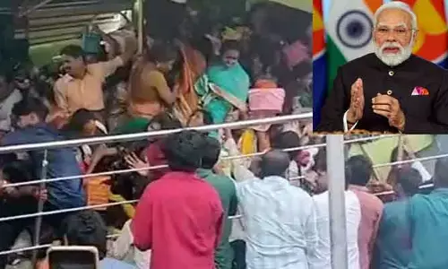 కాశీబుగ్గ తొక్కిసలాటపై ప్రధాని మోడీ దిగ్భ్రాంతి.. ఎక్స్‌గ్రేషియా ప్రకటన