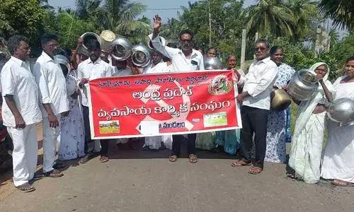 తాగు నీరు ఇవ్వండి: ఒంటితాడు గ్రామస్తుల మొర