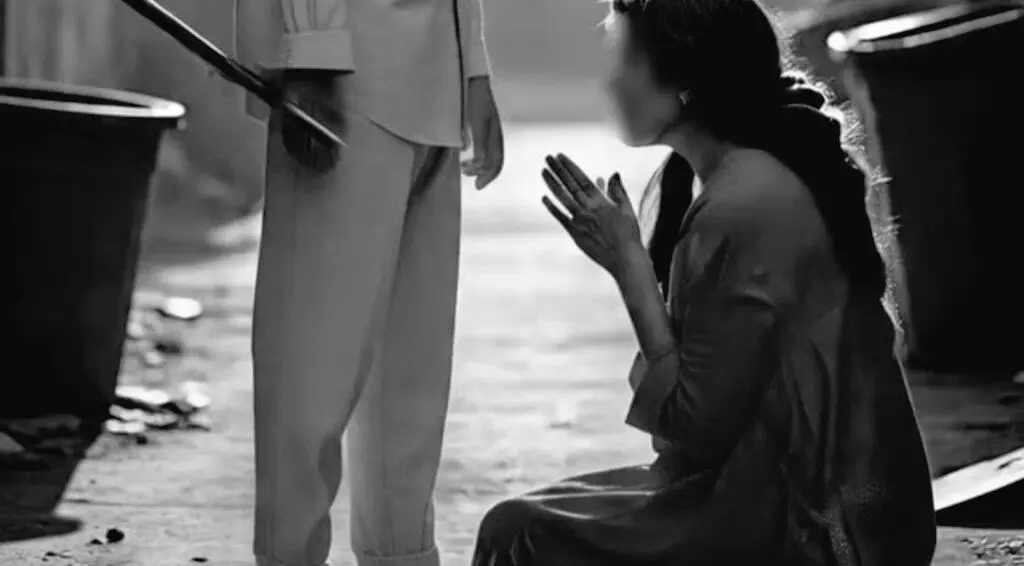 అన్నను చంపాడు... గర్భిణీ అయిన వదినపై అత్యాచారం చేసి హత్య చేశాడు.. సంచలనంగా 15ఏళ్ల బాలుడి కేసు అన్నను చంపాడు... గర్భిణీ అయిన వదినపై అత్యాచారం చేసి హత్య చేశాడు.. సంచలనంగా 15ఏళ్ల బాలుడి కేసు