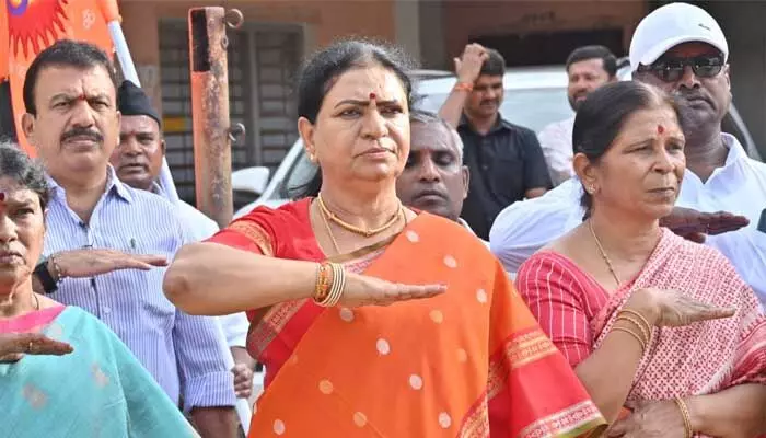ఆర్ఎస్ఎస్ జాతీయ సమైక్యతను పెంపొందిస్తుంది : ఎంపీ డీకే అరుణ ఆర్ఎస్ఎస్ జాతీయ సమైక్యతను పెంపొందిస్తుంది : ఎంపీ డీకే అరుణ