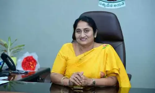మొంథా బాధిత చేనేతలకు ఏపీ ప్రభుత్వ భరోసా