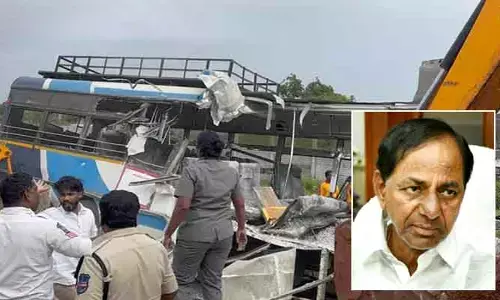 గాయపడిన వారికి మెరుగైన వైద్యం అందించండి.. చేవెళ్ల బస్సు ప్రమాదంపై మాజీ సీఎం KCR