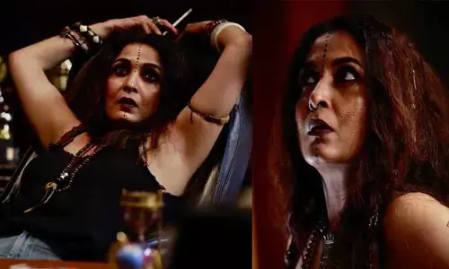 ‘పోలీస్ స్టేషన్ మే భూత్’ సినిమాలో స్టార్ నటి.. పోస్టర్‌ విడుదల చేసి షాకిచ్చిన ఆర్జీవీ
