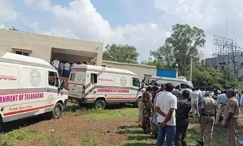 చేవెళ్ల బస్సు ప్రమాదం.. 19 మంది పోస్టుమార్టం పూర్తి.. స్వగ్రామాలకు మృతదేహాల తరలింపు