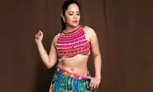 రోజురోజుకు నా వయసు తగ్గుతుంది.. బంగారం రేటు పెరుగుతుంది.. నటి హాట్ కామెంట్స్