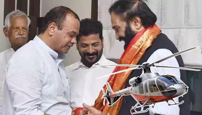 SLBC ఏరియల్ ఎలక్ట్రోమాగ్నెటిక్ సర్వే.. పరిశీలనకు బయలుదేరిన సీఎం, మంత్రులు SLBC ఏరియల్ ఎలక్ట్రోమాగ్నెటిక్ సర్వే.. పరిశీలనకు బయలుదేరిన సీఎం, మంత్రులు