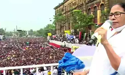 SIR కు నిరసనగా రోడ్డెక్కిన సీఎం