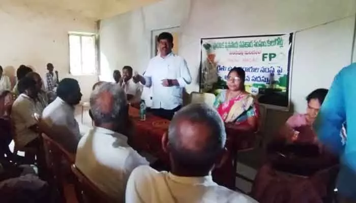 కేంద్ర ప్రభుత్వ పథకాలను సద్వినియోగించుకోవాలి : పీఏసీఎస్ చైర్మన్ గజేందర్ రెడ్డి కేంద్ర ప్రభుత్వ పథకాలను సద్వినియోగించుకోవాలి : పీఏసీఎస్ చైర్మన్ గజేందర్ రెడ్డి