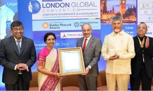 ప్రతిష్టాత్మక అవార్డు అందుకున్న నారా భువనేశ్వరి