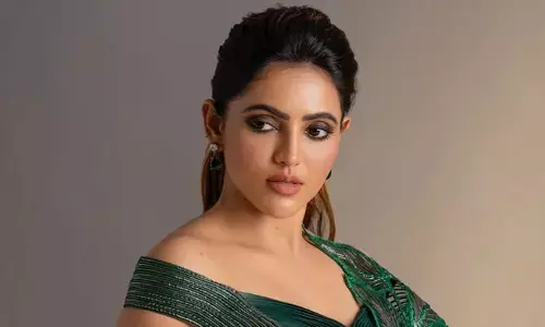 Athulya Ravi : గ్లామర్‌తో ఉక్కిరిబిక్కిరి చేస్తున్న బ్యూటీ