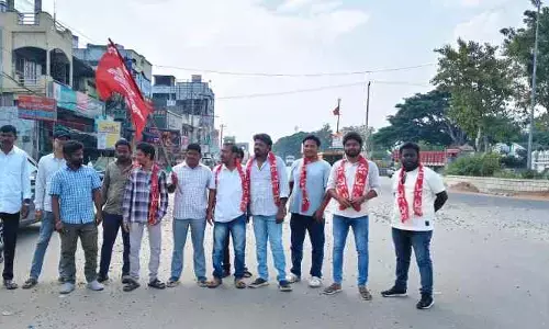 జర్నలిస్టులపై  అనుచిత వ్యాఖ్యలు సరికాదు