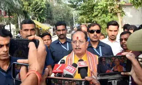 డిప్యూటీ CM కాన్వాయ్‌పై దాడి.. తీవ్ర ఉద్రిక్తత