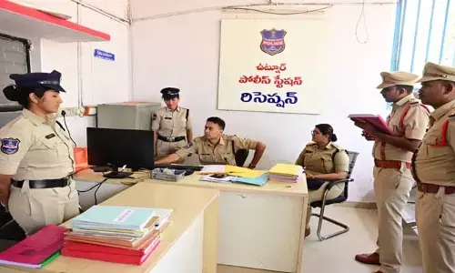 ప్రజల్లో పోలీసుల ప‌ట్ల న‌మ్మ‌కం క‌ల‌గాలి : ఎస్పీ అఖిల్ మ‌హాజ‌న్
