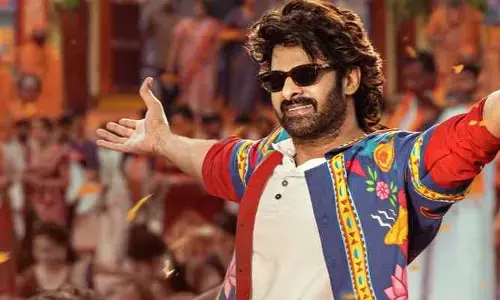 రాజాసాబ్ ప్రీ రిలీజ్ ఈవెంట్ కు ముహుర్తం ఫిక్స్..ఎక్క‌డంటే ?
