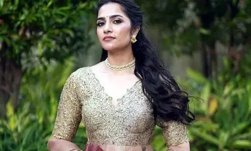‘టాక్సిక్’ అప్డేట్ ఇచ్చిన రుక్మిణీ వసంత్