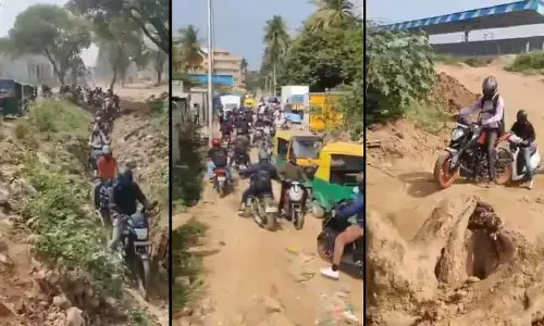 రోడ్లా? లేక డీకే శివకుమార్ కొత్త ఆఫ్‌రోడింగ్ ప్రాజెక్టా? బెంగళూరులో ఉద్యోగుల అడ్వెంచర్! వీడియో వైరల్