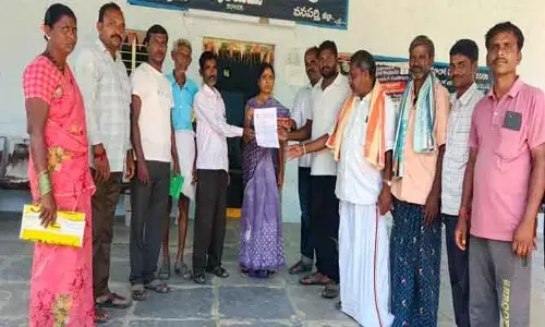 మాదాసి కురువలను ఎస్సీ జాబితాలో చేర్చాలి : రాచూరి తిరుపతయ్య