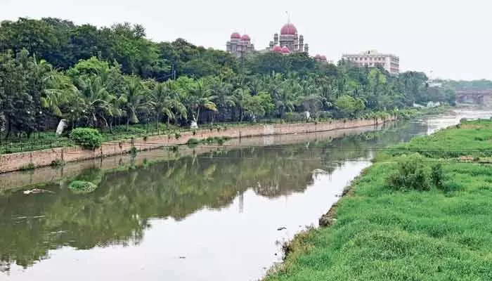 మూసీపై స్పెషల్ ఫోకస్.. అభివృద్ధే లక్ష్యం మూసీపై స్పెషల్ ఫోకస్.. అభివృద్ధే లక్ష్యం