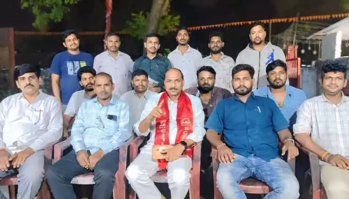 కార్మికులకు వేధింపులు..సీఐటీయూ సీరియస్ కార్మికులకు వేధింపులు..సీఐటీయూ సీరియస్