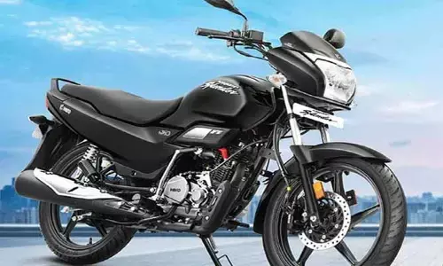 బైక్ కొనుగోలు చేసేవారికి అలర్ట్.. వచ్చే ఏడాది నుంచి కొత్త నిబంధనలు?