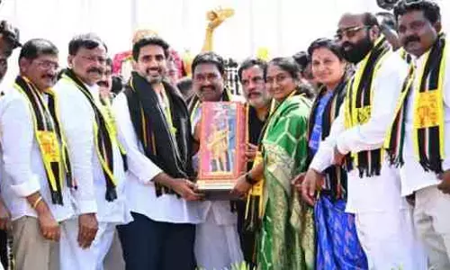 కురుబలను గుండెల్లో పెట్టుకుని చూసుకుంటాం : మంత్రి నారా లోకేష్
