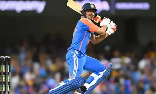 IND Vs AUS: టాస్‌ గెలిచిన ఆస్ట్రేలియా.. తొలుత బ్యాటింగ్‌కు దిగిన భారత్