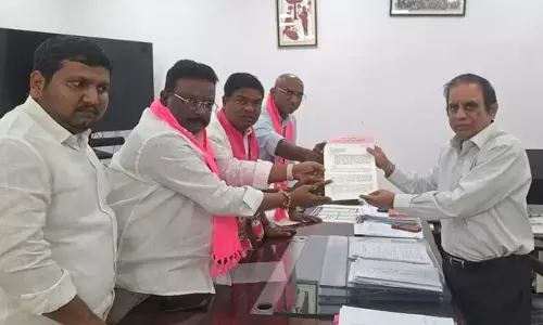 ఓటమి భయంతో ఉప ఎన్నికలో కాంగ్రెస్ అక్రమాలకు పాల్పడుతోంది : దాసోజు శ్రవణ్