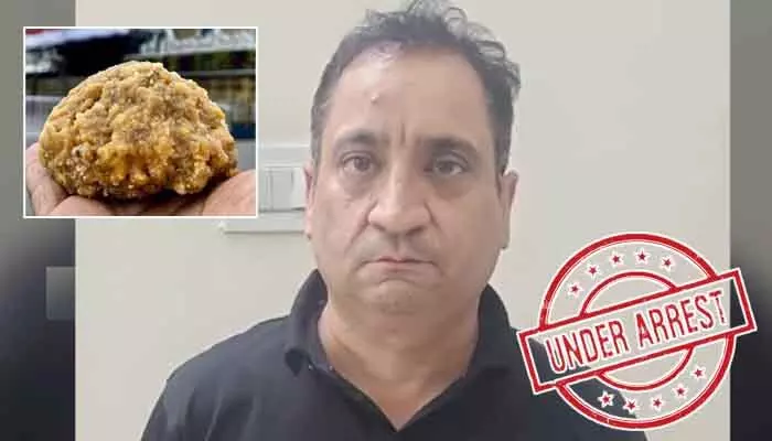 తిరుమల లడ్డూ కల్తీ నెయ్యి కేసు.. కీలక నిందితుడు అజయ్ కుమార్ సుగంధ్ అరెస్ట్ తిరుమల లడ్డూ కల్తీ నెయ్యి కేసు.. కీలక నిందితుడు అజయ్ కుమార్ సుగంధ్ అరెస్ట్ 