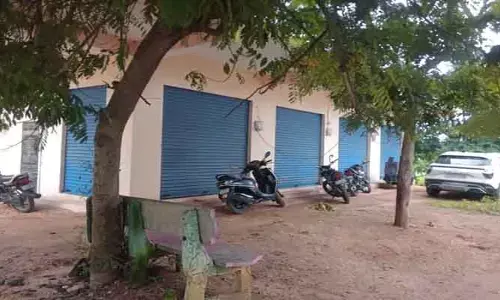మండల పరిషత్ కాంప్లెక్స్ కు గ్రహణం వీడేది ఎప్పుడు..?